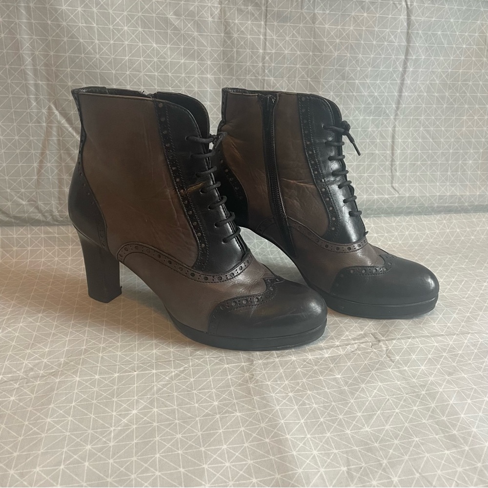 Calpierre Wingtip Spectator Heeled Ankle Boots 37